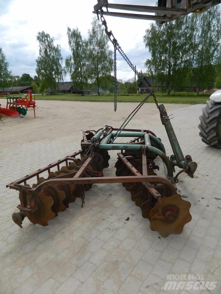 Kverneland 300 Tanjurače