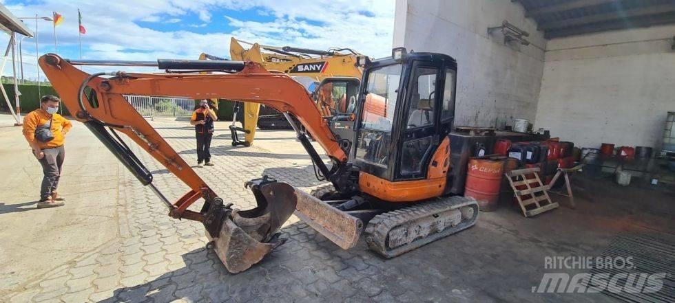 Kubota U35 ALFA Mini bageri <7t