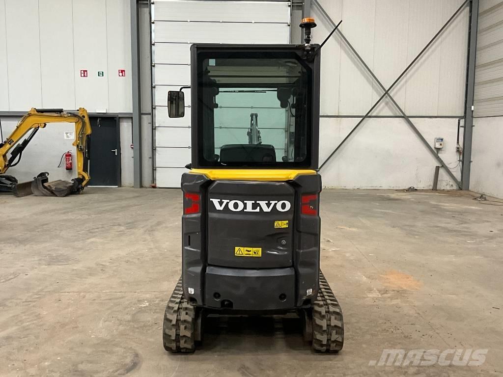 Volvo EC 18 E Mini bageri <7t