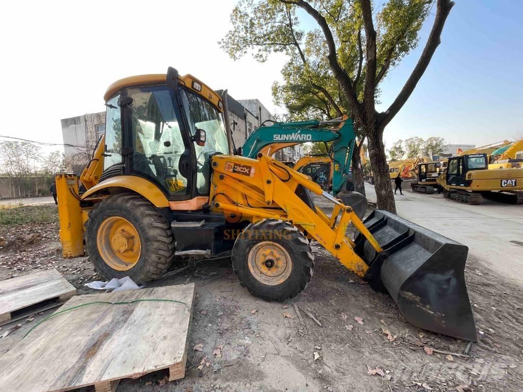 JCB 3 CX Utovarni rovokopači