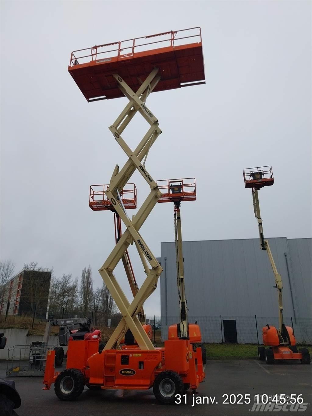 JLG 4394RT Škaraste platforme