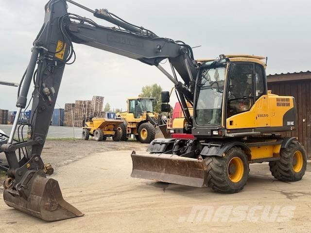 Volvo EW 140 C Bageri na kotačima