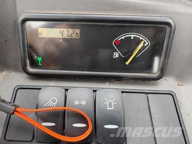 Volvo EC 18 E Mini bageri <7t
