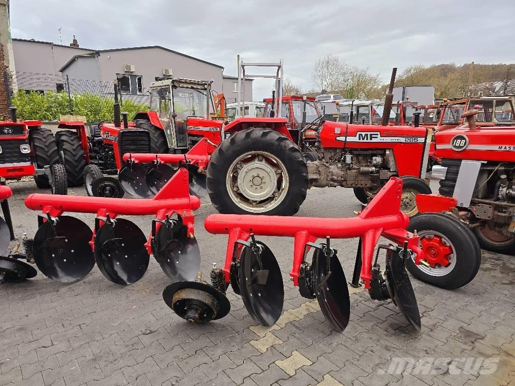 Massey Ferguson 168 Traktori