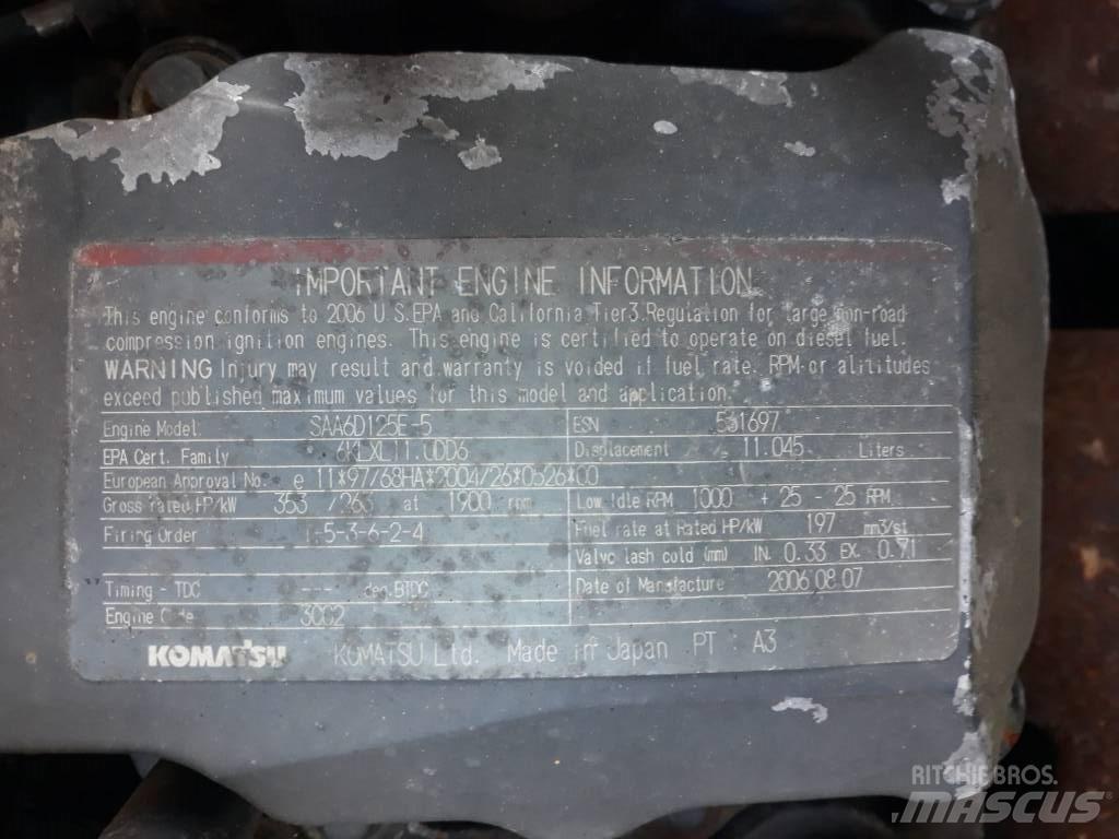 Komatsu PC450-7E0 Bageri gusjeničari