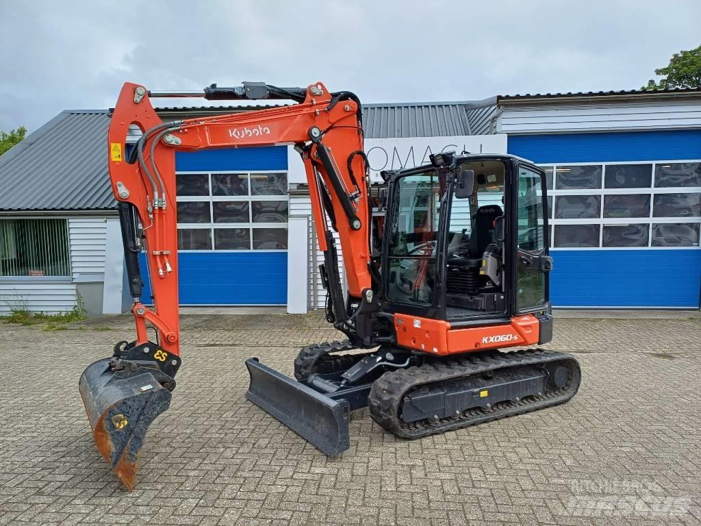 Kubota KX060-5 VA Mini bageri <7t