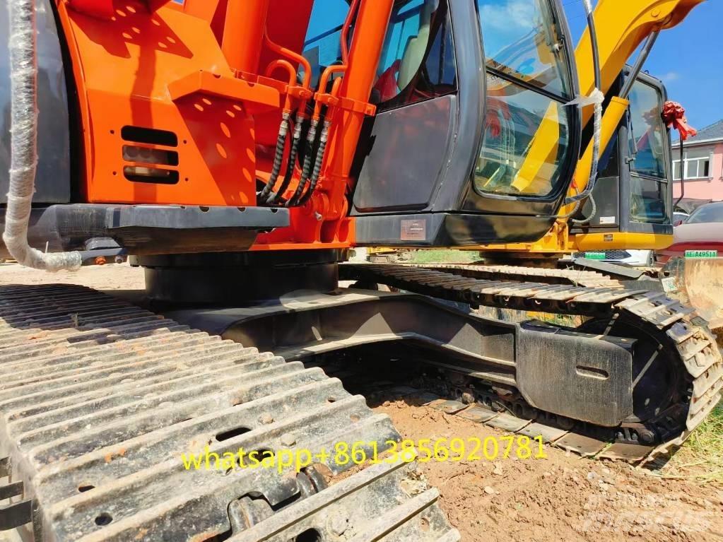 Hitachi ZX 135 US Bageri gusjeničari