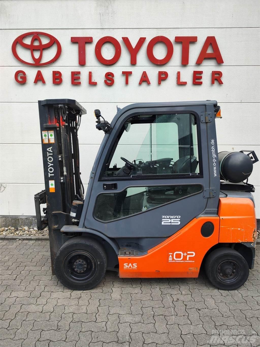 Toyota 02-8FGF25 Plinski viličari