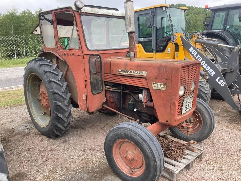 McCormick 624 Traktori