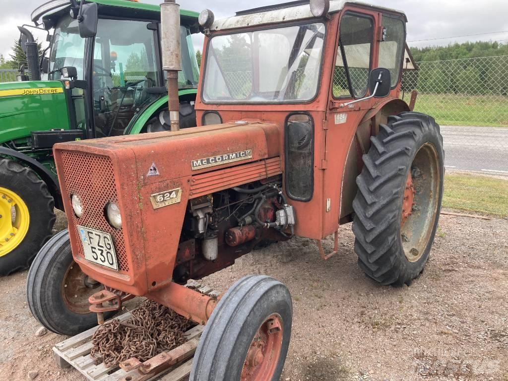 McCormick 624 Traktori