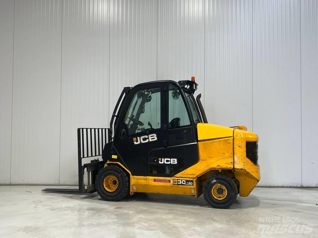 JCB TLT30-19D-2WD Dizelski viličari