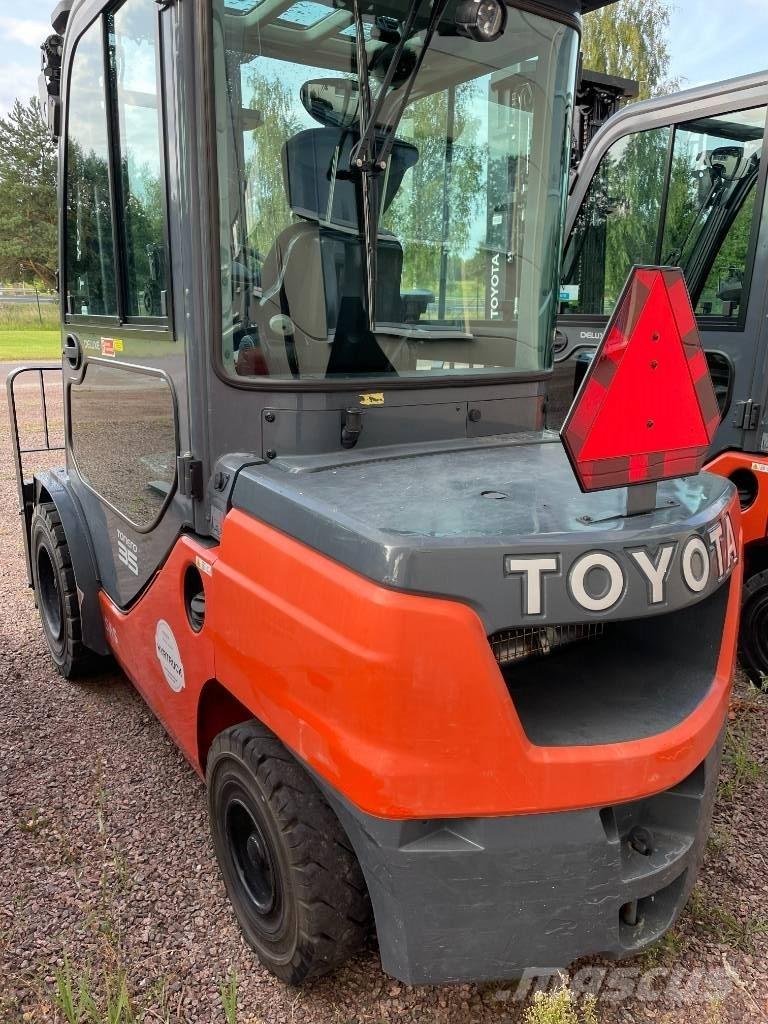 Toyota 52-8FDJF35 Dizelski viličari