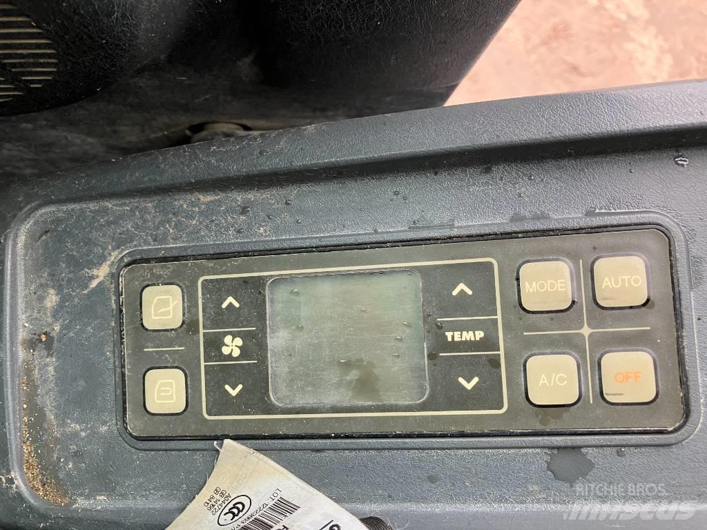 Hyundai 55W-9A Bageri na kotačima