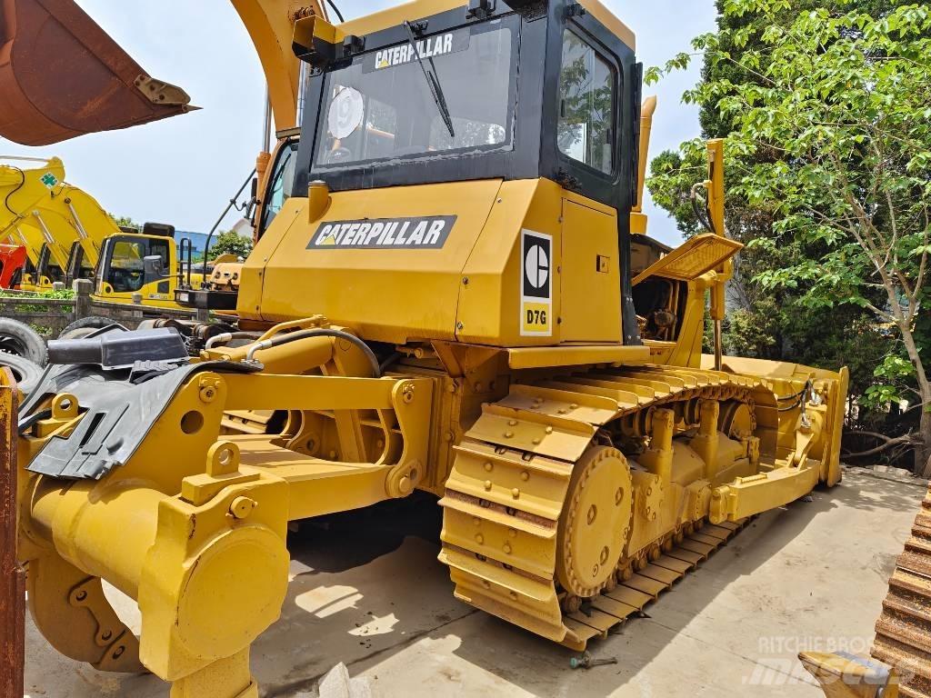 CAT D 7 G Buldožeri gusjeničari