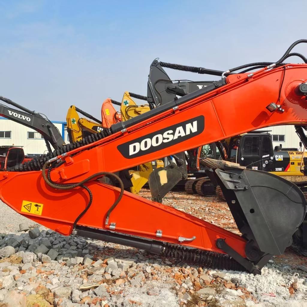 Doosan DX 225 LC Mini bageri <7t