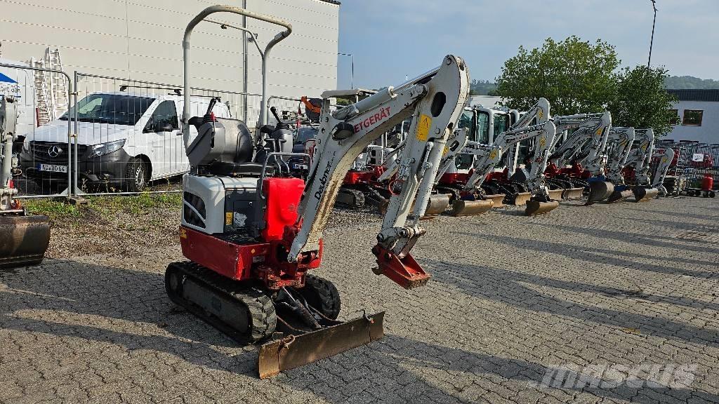 Takeuchi TB 210 R Mini bageri <7t