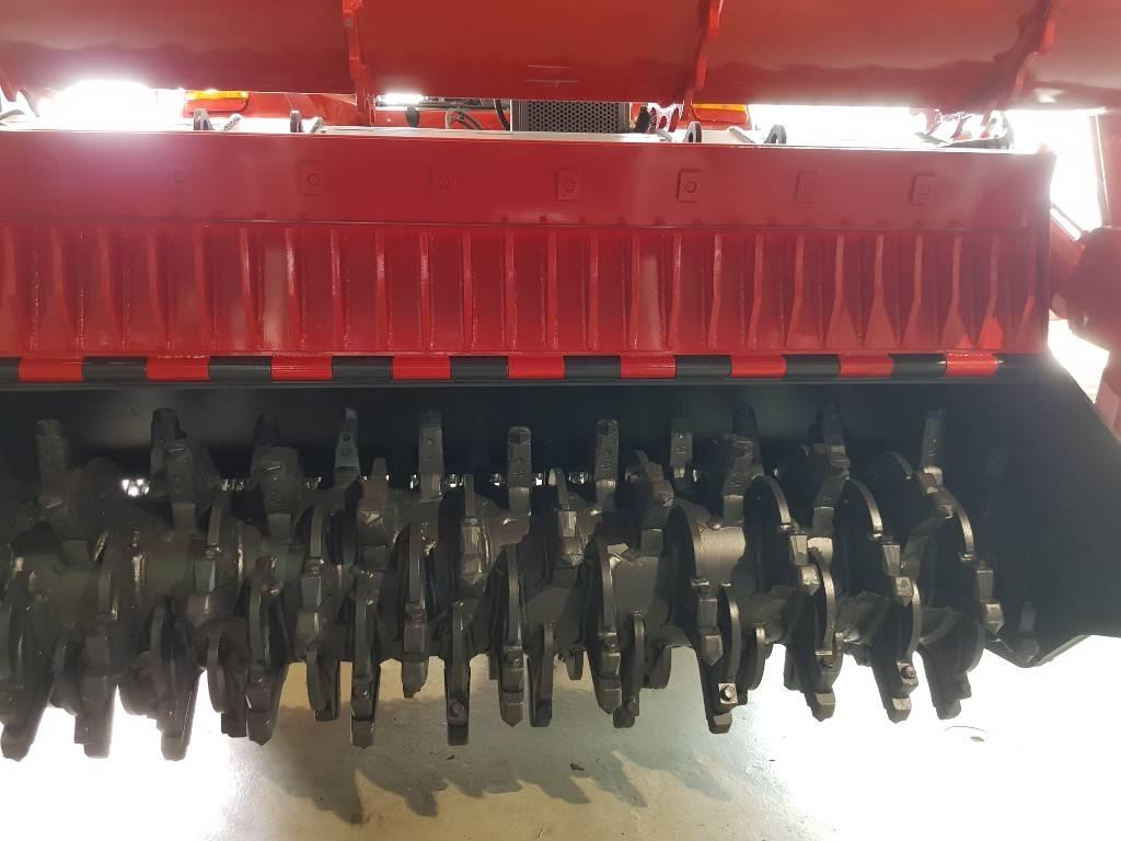 CASE Magnum 380 CVX Traktori