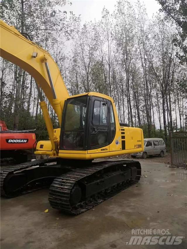 Komatsu PC 200-6 Bageri gusjeničari