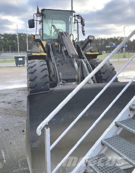 Komatsu WA 200 PT-5 Utovarivači na kotačima