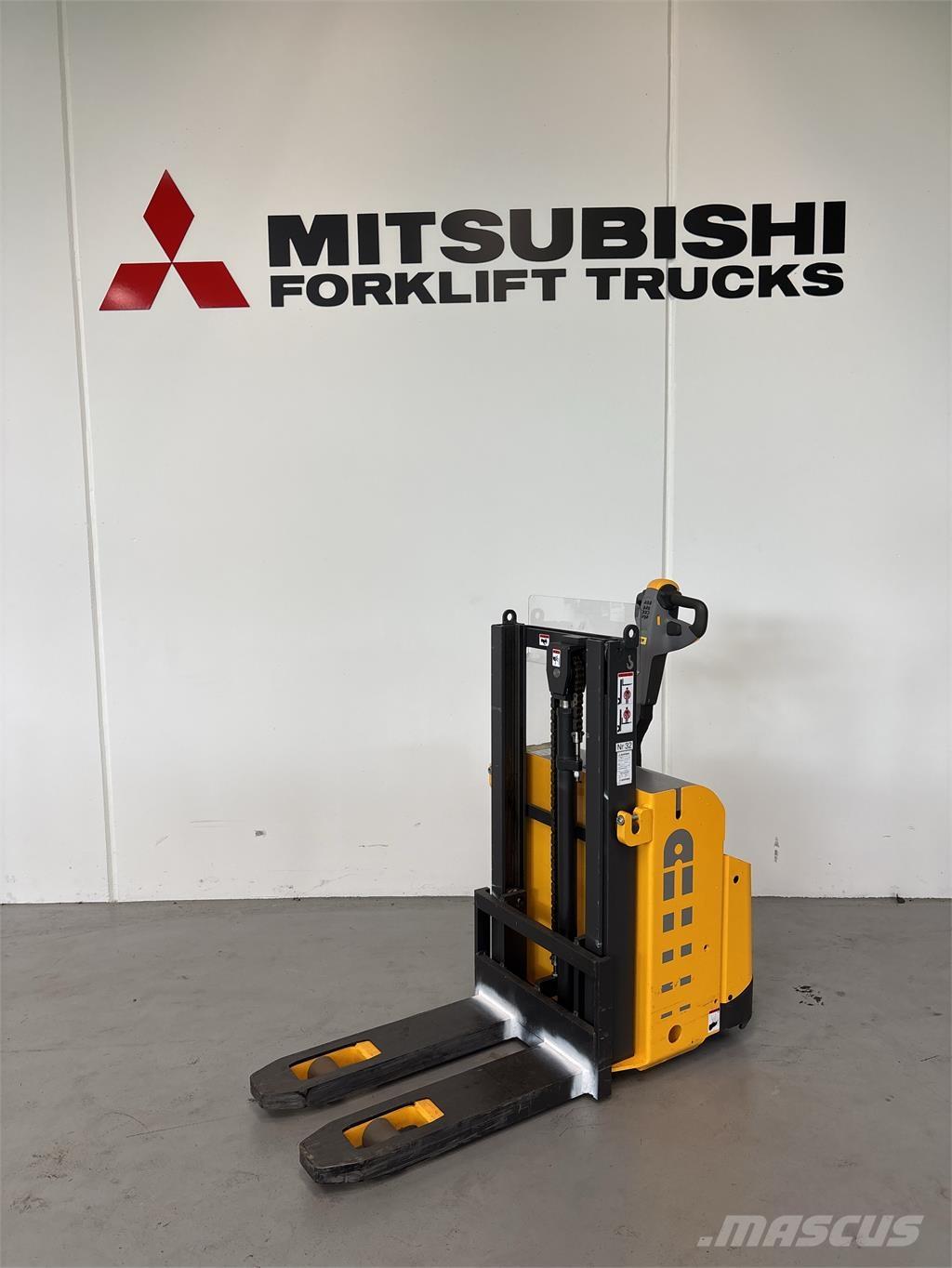 Atlet PSL125 Ručni električni viličar