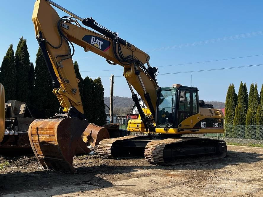 CAT 324 D Bageri gusjeničari
