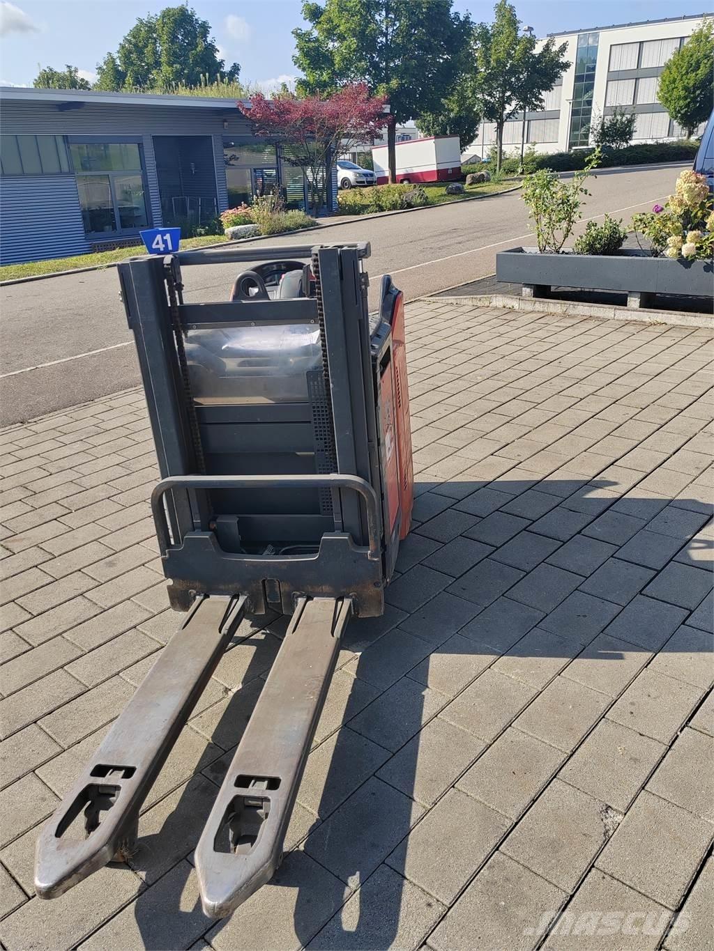 Linde L12 LHP SP Samopogonski ručni viličari