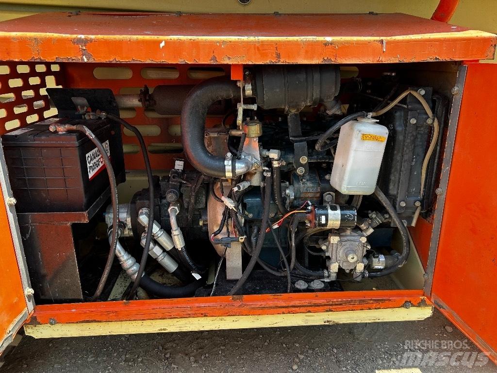 JLG 260 MRT Škaraste platforme
