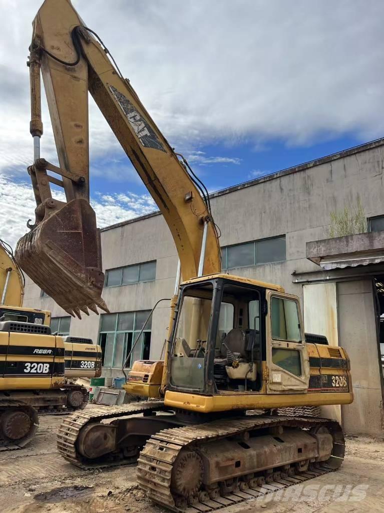 CAT 320 B L Bageri gusjeničari