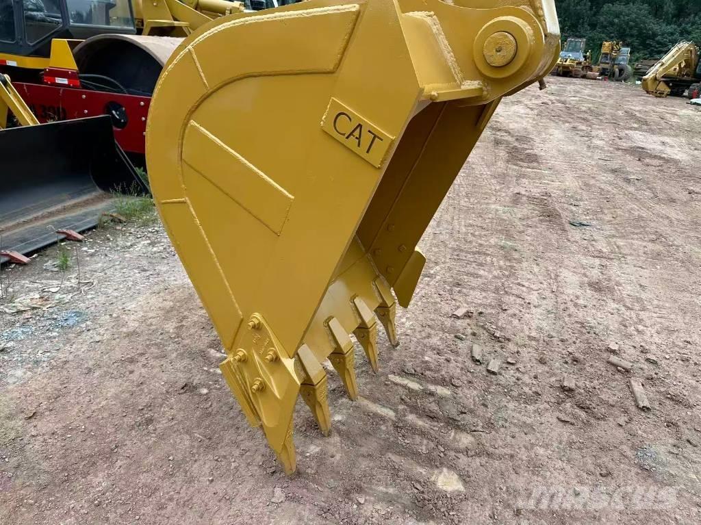 CAT 320BL Bageri gusjeničari