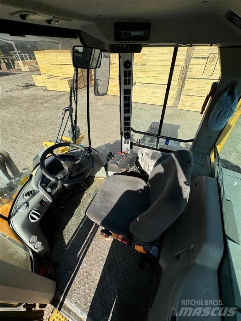 Volvo L 60 F Utovarivači na kotačima