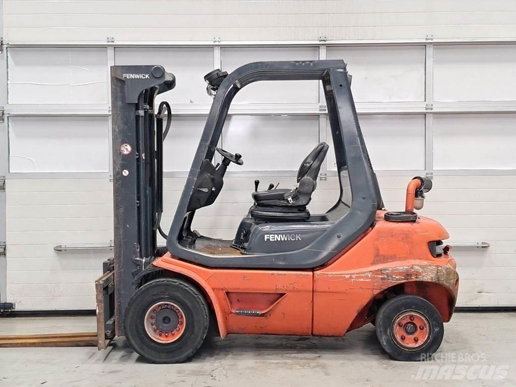 Linde H30D-03 Dizelski viličari