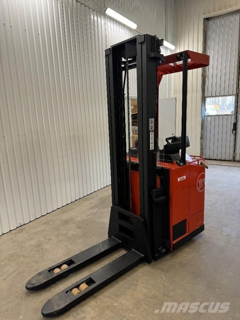 Toyota SSE160 Samopogonski ručni viličari