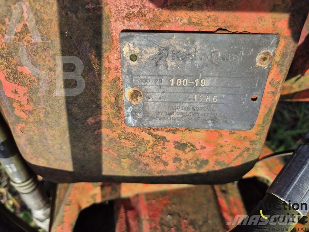 Kverneland 100-19 Plugovi okretači