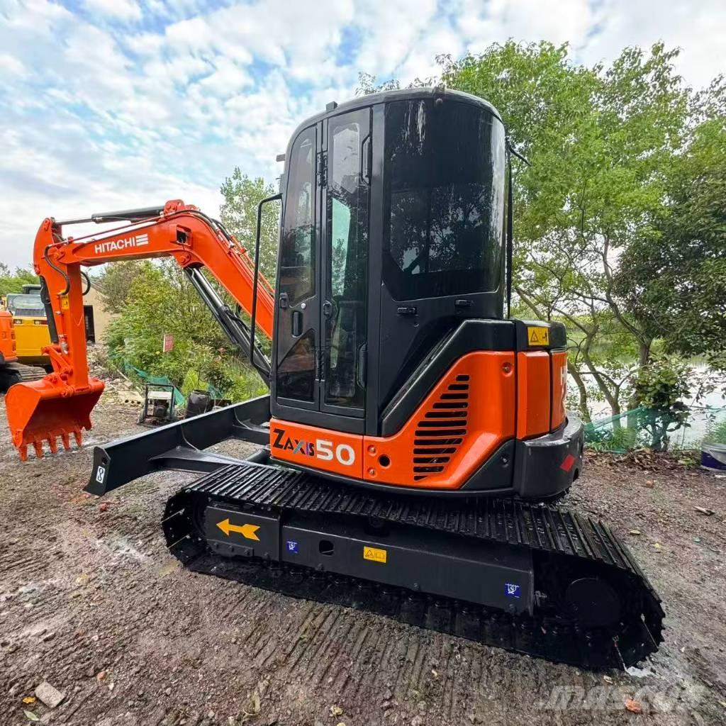 Hitachi ZX 50 U Mini bageri <7t