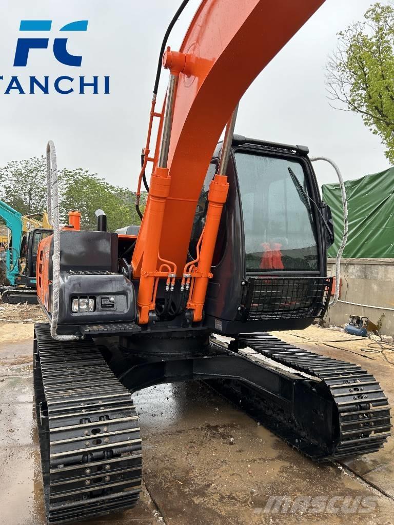 Hitachi ZX 120 Bageri gusjeničari