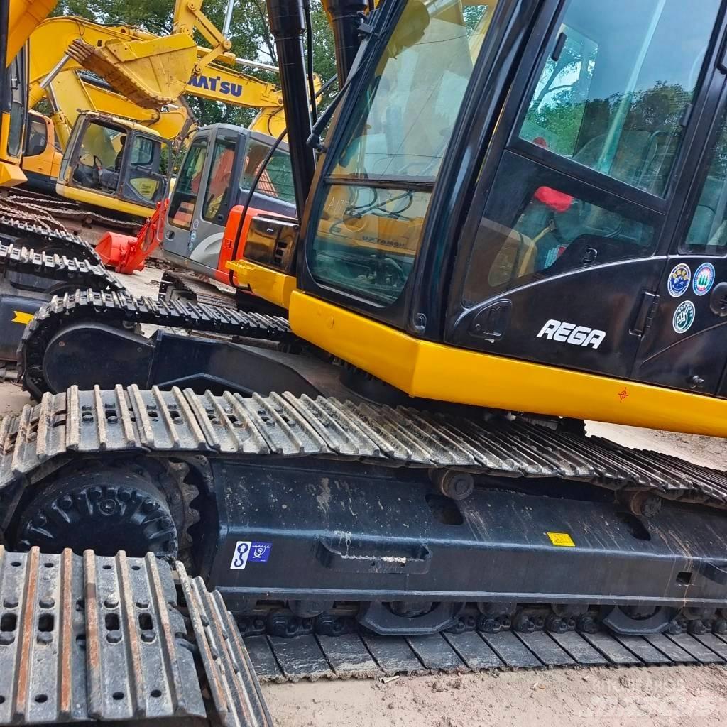 CAT 323 D Bageri gusjeničari
