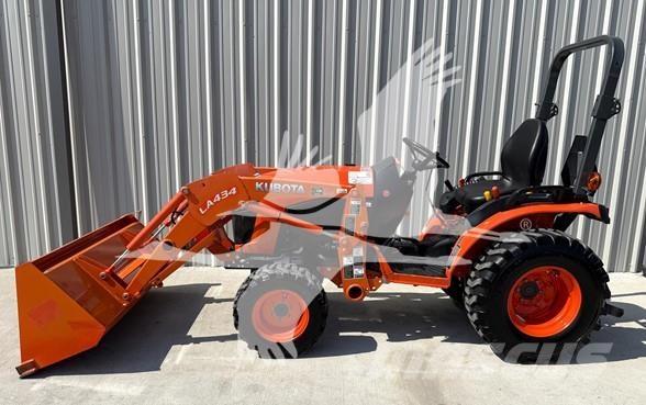 Kubota B2301 Traktori