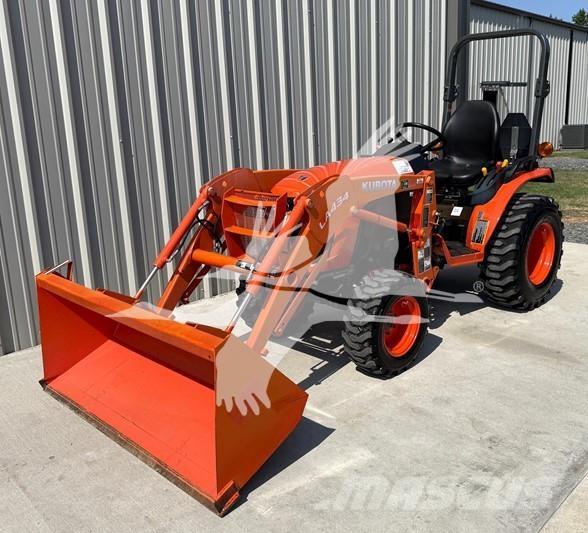 Kubota B2301 Traktori