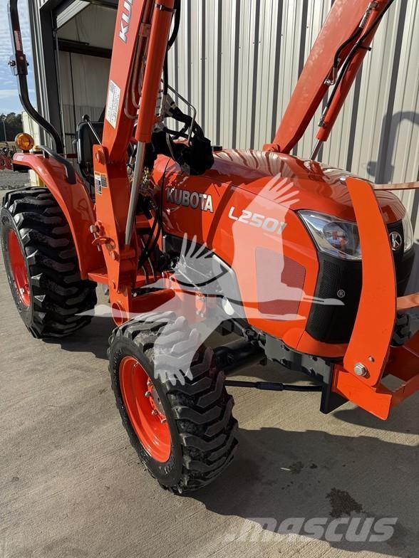 Kubota L2501 Traktori
