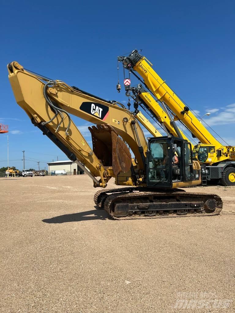 CAT 320 D L Bageri gusjeničari