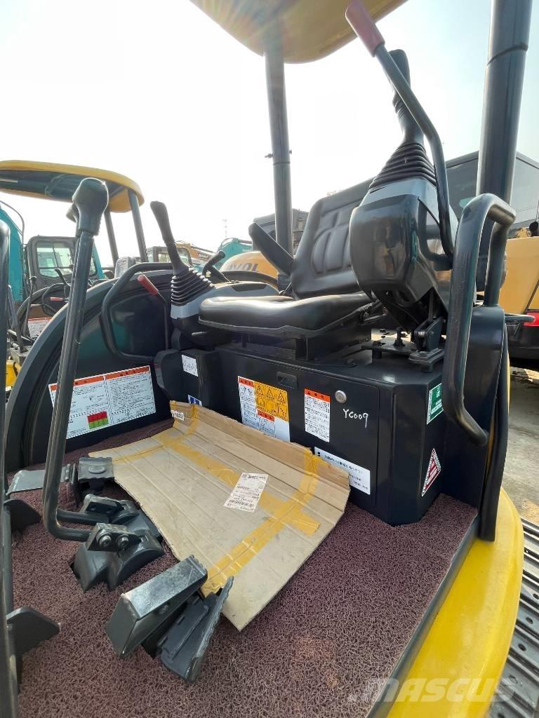Komatsu PC 30 Mini bageri <7t
