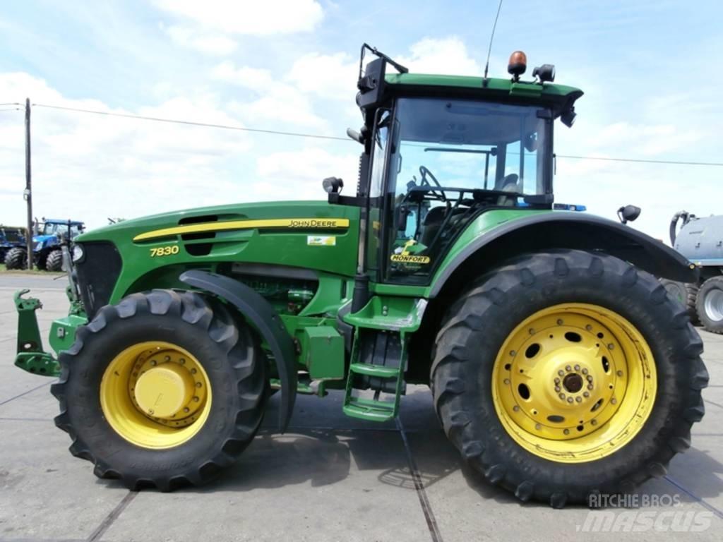 John Deere 7830 TLS Traktori