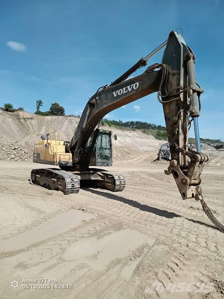 Volvo EC 300 D N L Bageri gusjeničari