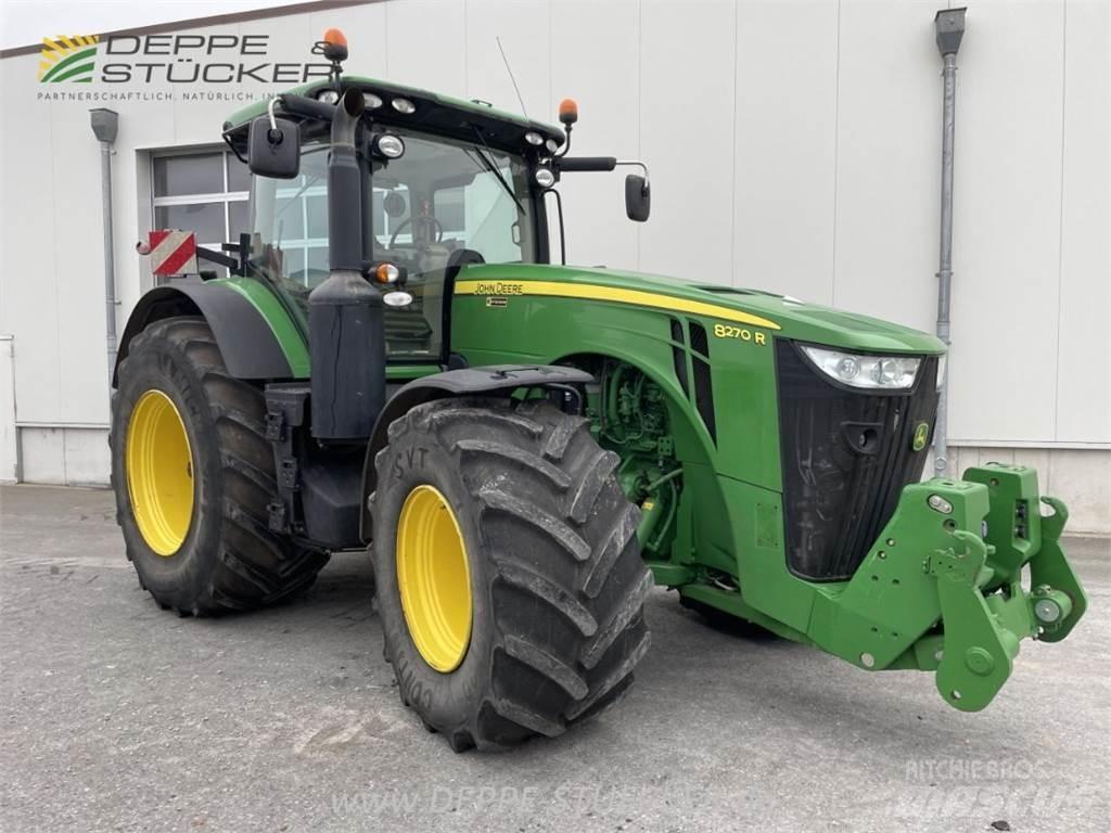 John Deere 8270R Traktori