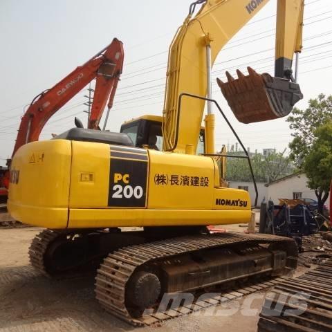 Komatsu PC 200-7 Bageri gusjeničari