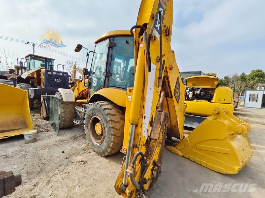 JCB 4CX Utovarni rovokopači