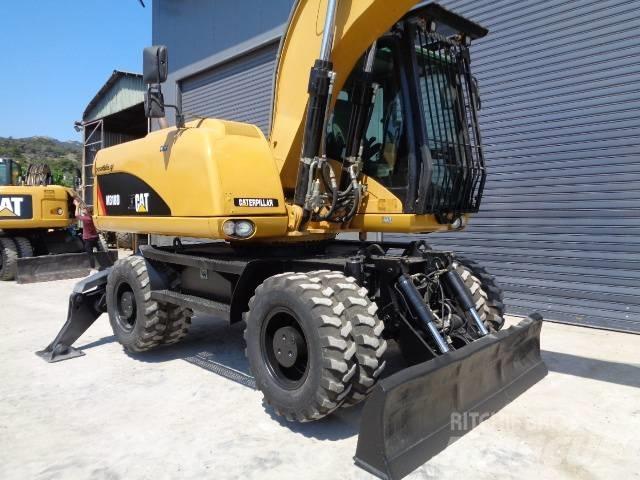 CAT M 318 D Bageri na kotačima