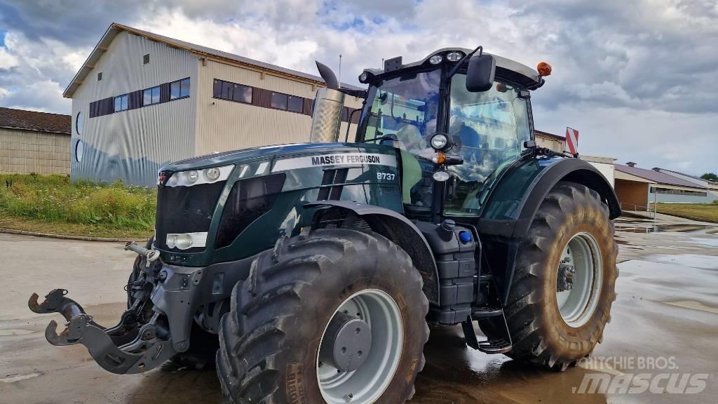 Massey Ferguson 8737 Traktori