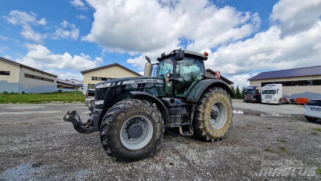 Massey Ferguson 8737 Traktori