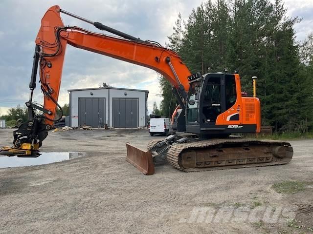 Doosan DX235 LCRD Bageri gusjeničari
